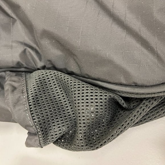 Tokidoki olive khaki computer messenger bag gold leather heart keychain skull - Picture 16 of 16